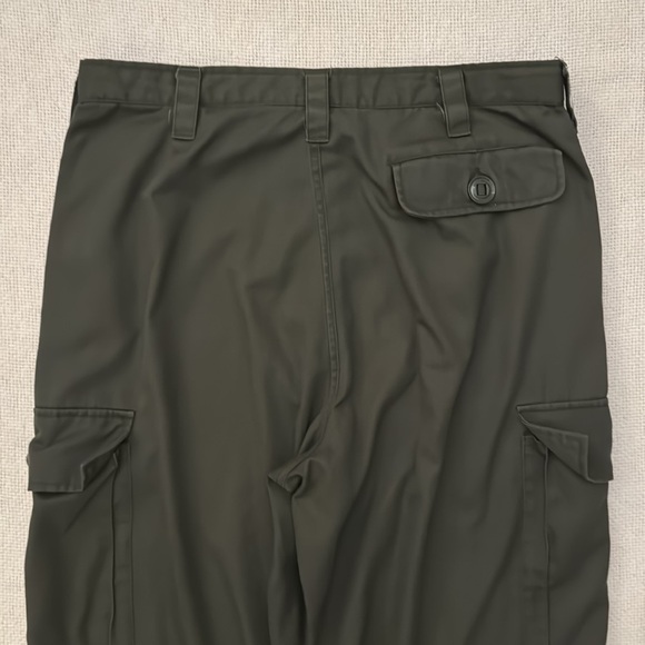 Bushline Outdoor Cargo Pants - Picture 9 of 14